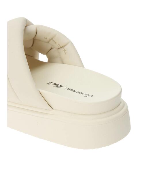 Samansa Mos2（サマンサ モスモス）の「フットベットパフサンダル（サンダル・レディース・オフホワイト/ブラック・M/L）」の12枚目の写真