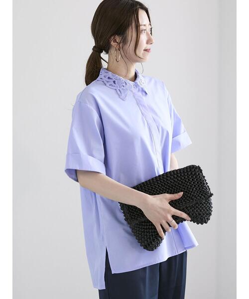 Te chichi（テチチ）の「ケミカルレースカラーシャツブラウス