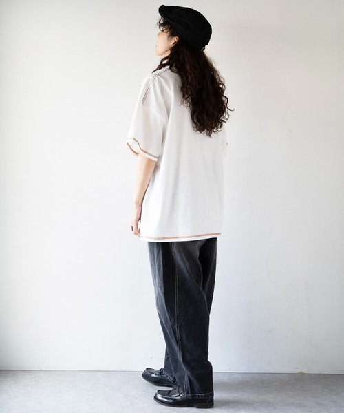 DOUBLE NAME（ダブルネーム）の「搭乗したいTRAVEL恐竜刺しゅうTEE/ユニセックス（Tシャツ/カットソー・レディース・ブルー/グリーン/オフホワイト・FREE）」の9枚目の写真