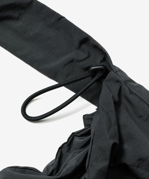 rehacer(レアセル)の「rehacer : 60/40 Cloth Frameless Bag / ロクヨン クロス フレームレスバッグ(ショルダーバッグ・メンズ・ブラック/ネイビー/レッド/ホワイト・FREE)」の14枚目の写真