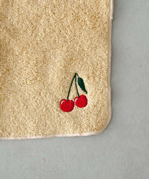 BIRTHDAY BAR（バースデイバー）の「チェリー／マンダリン　刺繍タオルハンカチ（ハンカチ/ハンドタオル・レディース・ブルー/ベージュ・0）」の6枚目の写真
