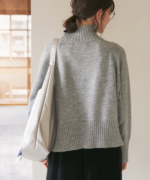 ROPE' PICNIC（ロペピクニック）の「ハイネックラグランニットプルオーバー/帯電防止・洗濯機OK・新色追加（ニット/セーター・レディース・ライトグレー/キナリ/ブラック/ブルー/レッド/ブルー系その他4/ピンク系その他2/イエロー系その他・38）」の22枚目の写真