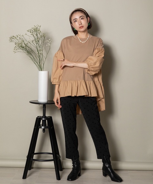 MHBG TOKYO(エムエイチビージートーキョー)の「ボリューム袖 ペプラムフレアーカットソー(Tシャツ/カットソー・レディース・ベージュ/グレー/ブラック・FREE)」の14枚目の写真