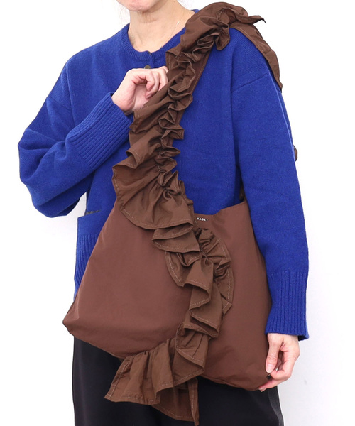 SMIR NASLI（サミールナスリ）の「フリフリワンショルダーバッグ／Ａ４対応（ショルダーバッグ・レディース・グレー/ピンクベージュ/ブラック/ブラウン/イエロー×グリーン/ネイビー/ライトグレー・FREE）」の5枚目の写真