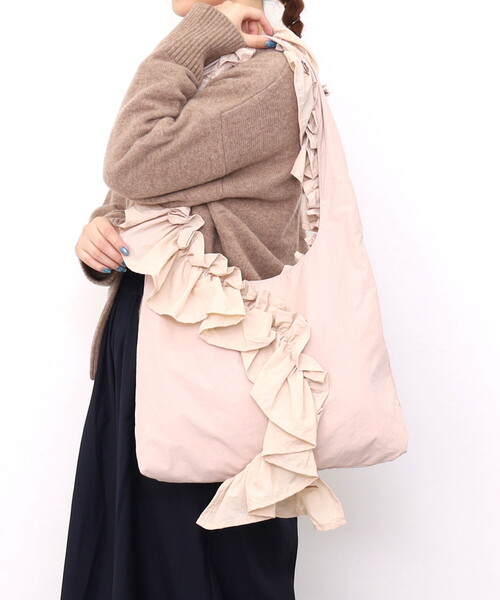 SMIR NASLI（サミールナスリ）の「フリフリワンショルダーバッグ／Ａ４対応（ショルダーバッグ・レディース・グレー/ピンクベージュ/ブラック/ブラウン/イエロー×グリーン/ネイビー/ライトグレー・FREE）」の8枚目の写真