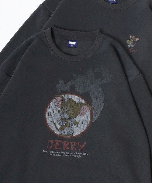 Tom&Jerry(トムアンドジェリー)の「Tom and Jerry/トムとジェリー ヴィンテージライク ピグメント風 フロント/バックプリント 裏起毛 オーバーサイズ スウェット レディース メンズ トレーナー(スウェット・メンズ・ブラック系その他6/ブラック系その他7/ブラック系その他5/ブラック/ブラック系その他2/ブラック系その他/ブラック系その他3/ブラック系その他4・M/L/LL)」の13枚目の写真