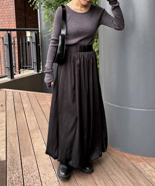 ISOOK(アイスー)の「【ISOOK / アイスー】バルーンサテンスカート / バルーンスカート フレアスカート ロング 低身長 ZOZOTOWN限定(スカート・レディース・グレー/ブラック・FREE)」の18枚目の写真