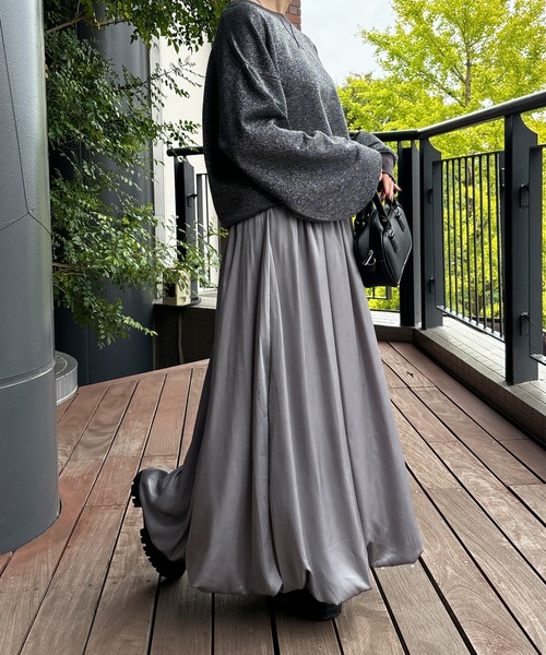 ISOOK(アイスー)の「【ISOOK / アイスー】バルーンサテンスカート / バルーンスカート フレアスカート ロング 低身長 ZOZOTOWN限定(スカート・レディース・グレー/ブラック・FREE)」の17枚目の写真
