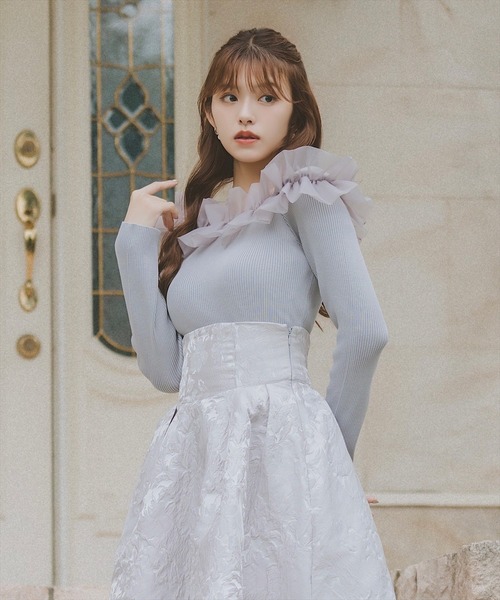 SWINGLE（スウィングル）の「ハイウエストジャガードタックフレアスカート（スカート・レディース・グレー系その他/ブラック系その他/ゴールド・FREE）」の5枚目の写真