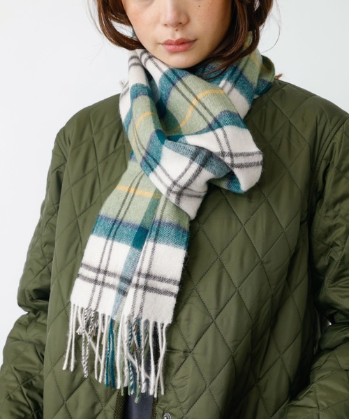 Barbour(バブアー)の「【BARBOUR/バブアー】タータンスカーフ / マフラー / ウール / チェック / ユニセックス / ギフト / WEB限定(ストール/ショール・レディース・ホワイト系その他2/ホワイト系その他/イエロー系その他/グリーン系その他/ブルー系その他/ピンク系その他/ブラック系その他・フリー)」の10枚目の写真