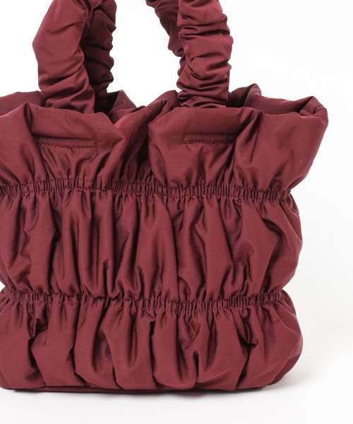 LEPSIM（レプシィム）の「2WAYギャザーバッグ　250450（ショルダーバッグ・レディース・ブラック/ネイビー/ボルドー・ONE SIZE）」の10枚目の写真