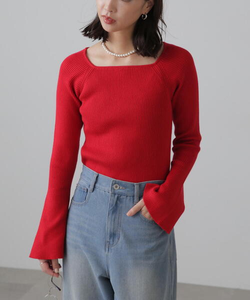 FREE'S MART(フリーズマート)の「◆スクエアネック袖フレアニット(ニット/セーター・レディース・ブルー/ブラック/ホワイト/レッド・FREE)」の4枚目の写真