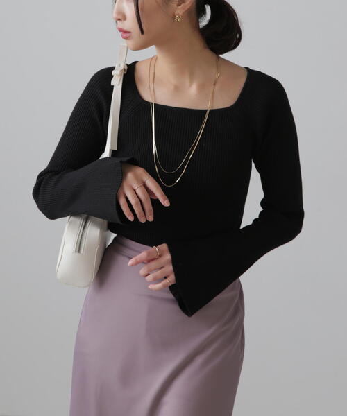 FREE'S MART(フリーズマート)の「◆スクエアネック袖フレアニット(ニット/セーター・レディース・ブルー/ブラック/ホワイト/レッド・FREE)」の6枚目の写真