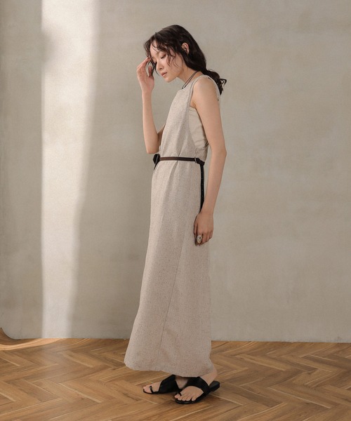 en CAnAF(エンカナフ)の「バッククロスアメスリロングワンピース(ワンピース・レディース・アイボリー/ブルー/ベージュ・M)」の17枚目の写真