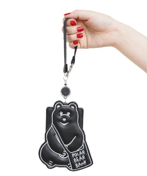 salle de bal（サルデバル）の「POLAR BEAR BANK / ポーラーベアバンク ダイカット刺繍リールパス パスケース PBB 042 MMI（パスケース・レディース・ブラック/グレイッシュベージュ/ピンク/ライトグレー・FREE）」の2枚目の写真