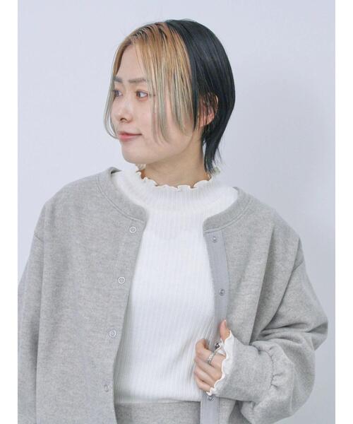 Samansa Mos2 blue(サマンサモスモスブルー)の「リブフリル衿ニットソー(Tシャツ/カットソー・レディース・ブラック/サックスブルー/オフホワイト・F)」の9枚目の写真