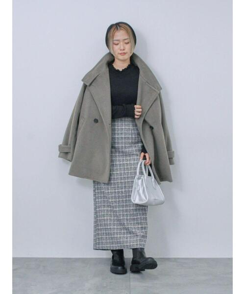 Samansa Mos2 blue(サマンサモスモスブルー)の「リブフリル衿ニットソー(Tシャツ/カットソー・レディース・ブラック/サックスブルー/オフホワイト・F)」の16枚目の写真