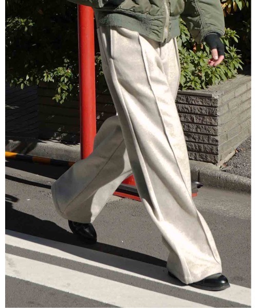 Noen（ノエン）の「ジャージメルトンワイドスラックス【セットアップ対応】（スラックス・メンズ・ブラック/ベージュ・MEDIUM/LARGE）」の17枚目の写真