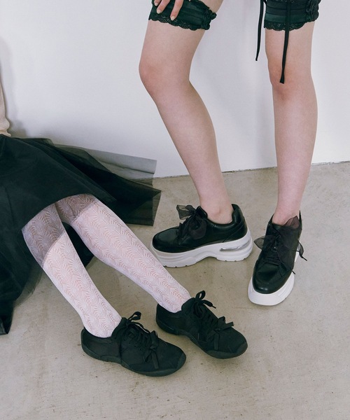 EVOL(イーボル)の「【XS-LLサイズ展開・軽量】厚底レースアップシューズ IY5713(スニーカー・レディース・ホワイト/ブラック・LL/S/M/L/XS)」の21枚目の写真