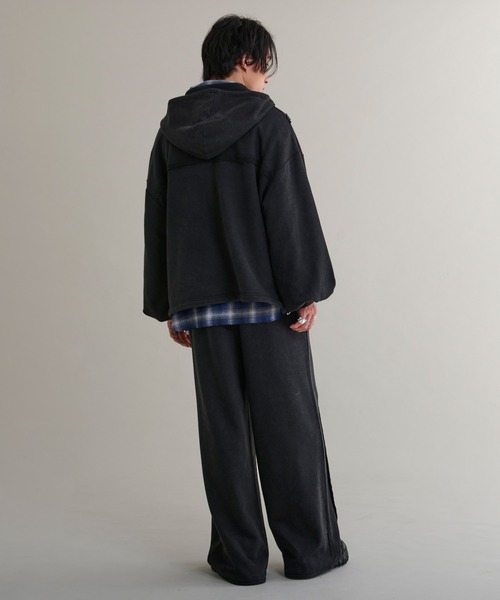 Ellno Loset（エルノロゼット）の「オーバーダイアノラックフーディ/SETUP対応（パーカー・メンズ・ブラック・MEDIUM/SMALL/LARGE）」の18枚目の写真