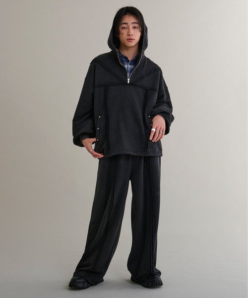 Ellno Loset（エルノロゼット）の「オーバーダイアノラックフーディ/SETUP対応（パーカー・メンズ・ブラック・MEDIUM/SMALL/LARGE）」の15枚目の写真