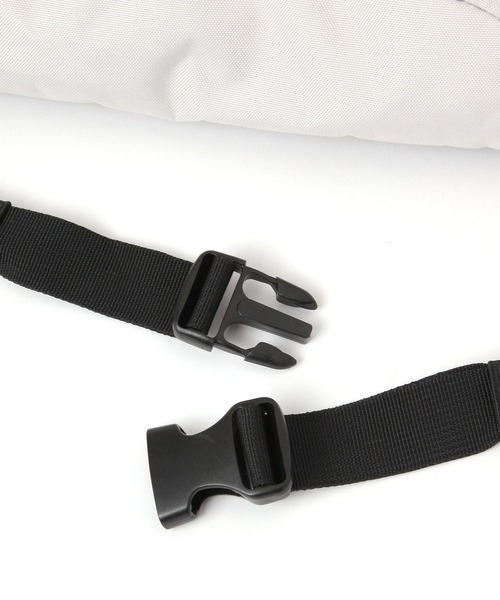 GLOBAL WORK（グローバルワーク）の「撥水ボディBAG/キッズ/288532（ボディバッグ/ウエストポーチ・キッズ・ブラック/オフホワイト/ブルー・FREE）」の22枚目の写真