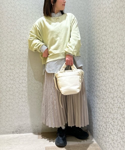 Green Parks(グリーンパークス)の「ショート丈ラメ裏毛ボートネックプルオーバー(スウェット・レディース・アイボリー/グリーン/グレー/イエロー/オレンジ・FREE)」の16枚目の写真