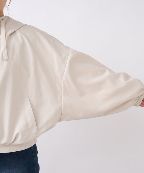 un dix cors（アンディコール）の「フード付きショートマンパ（マウンテンパーカー・レディース・アイボリー/カーキ/ブラック・FREE）」の16枚目の写真