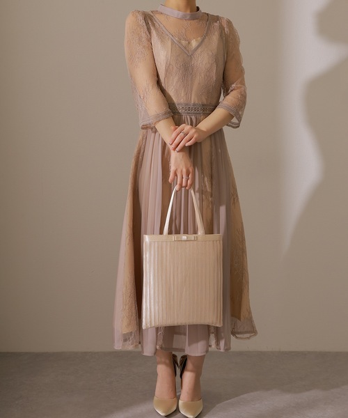 Lace Ladies(レースレディース)の「メタリック リボン付き 薄型 パーティー トートバッグ(クラッチバッグ・レディース・ベージュ/ブラック・FREE)」の11枚目の写真