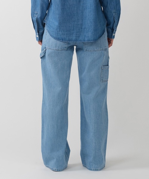 Levi's(リーバイス)の「Levi's/リーバイス BLUETAB(TM) カーペンターパンツ ライトインディゴ(デニムパンツ・レディース・インディゴブルー・28inch/27inch/26inch/25inch/24inch/23inch)」の3枚目の写真