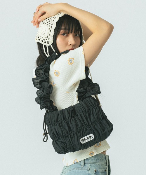 OUTDOOR PRODUCTS(アウトドアプロダクツ)の「(OUTDOOR PRODUCTS)STRIPE FRILL SHOULDER(ショルダーバッグ・レディース・グリーン/ブラック・ONE SIZE)」の14枚目の写真