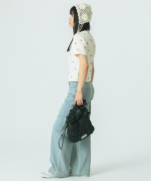 OUTDOOR PRODUCTS(アウトドアプロダクツ)の「(OUTDOOR PRODUCTS)STRIPE FRILL SHOULDER(ショルダーバッグ・レディース・グリーン/ブラック・ONE SIZE)」の8枚目の写真