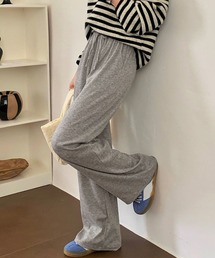 イージーセミワイドパンツ