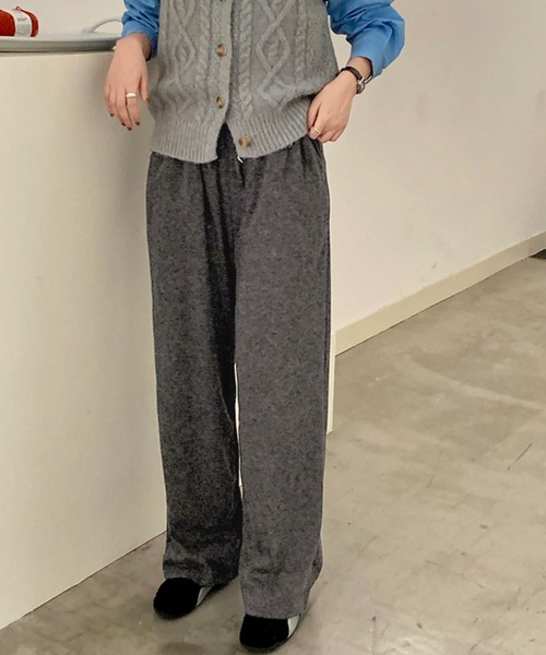 Kuroba（クロバ）の「イージーセミワイドパンツ（その他パンツ・レディース・グレー/ダークグレー/ライトベージュ/ブラック・M/L）」の3枚目の写真