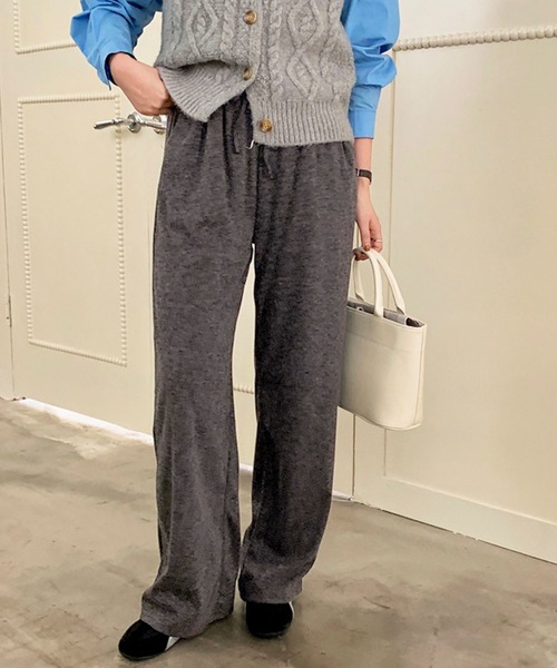 Kuroba（クロバ）の「イージーセミワイドパンツ（その他パンツ・レディース・グレー/ダークグレー/ライトベージュ/ブラック・M/L）」の11枚目の写真