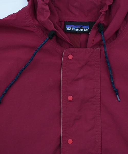 patagonia(パタゴニア)の「【ヴィンテージ古着】90’s Patagonia アノラックパーカー USA製(マウンテンパーカー・メンズ・レッド・LARGE)」の4枚目の写真