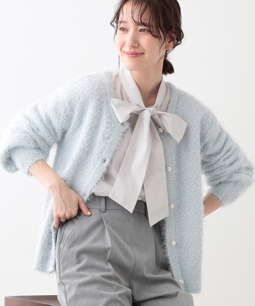 DRESKIP（ドレスキップ）の「【S-LL】ラメフェザー柄編みカーディガン（カーディガン/ボレロ・レディース・ライトベージュ/サックスブルー/ベージュ・04/03/02/01）」の3枚目の写真