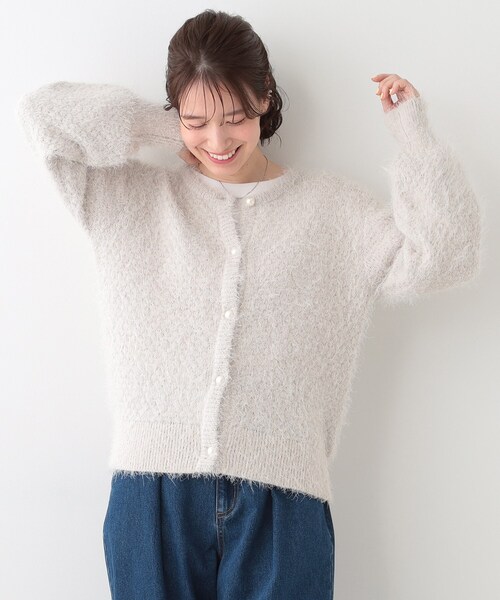 DRESKIP（ドレスキップ）の「【S-LL】ラメフェザー柄編みカーディガン（カーディガン/ボレロ・レディース・ライトベージュ/サックスブルー/ベージュ・04/03/02/01）」の4枚目の写真