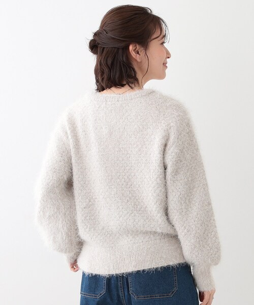 DRESKIP（ドレスキップ）の「【S-LL】ラメフェザー柄編みカーディガン（カーディガン/ボレロ・レディース・ライトベージュ/サックスブルー/ベージュ・04/03/02/01）」の5枚目の写真