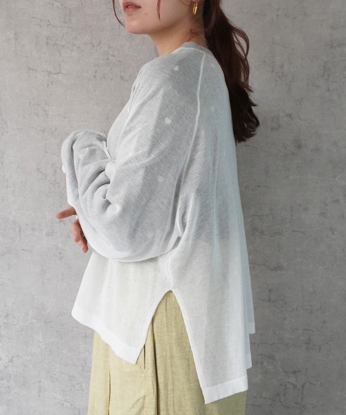SELECT LEVERY(セレクトリベリー)の「配色カラーシアーニット(ニット/セーター・レディース・ブラック/ベージュ/オフホワイト/パープル・MEDIUM/LARGE)」の10枚目の写真