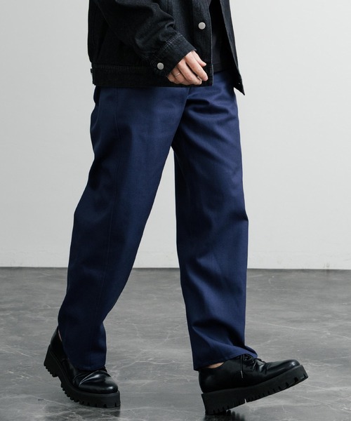 Rocky Monroe（ロッキーモンロー）の「ワイドツイストチノトラウザー（チノパンツ・メンズ・ベージュ/ブラック/ネイビー/モスグリーン・マルチサイズ）」の4枚目の写真