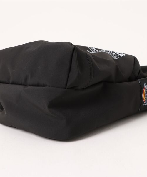Dickies(ディッキーズ)の「Dickies / DK TEXT LOGO QUICK SHOULDER BAG / 80976900(ショルダーバッグ・レディース・ライトブラウン/グレー/チャコールグレー/ブラック・ONESIZE)」の9枚目の写真