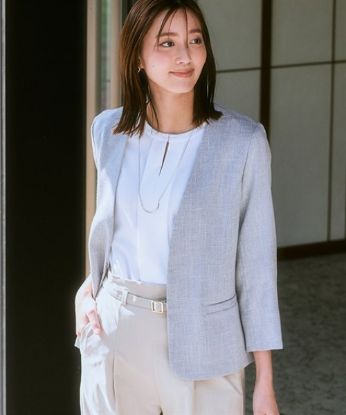 7days Life Styling（セブンデイズライフスタイリング）の「【選べるノーカラー/テーラード】洗える麻調合繊７分袖ストレッチジャケット（接触冷感・防しわ・ストレッチ・UVカット）（テーラードジャケット・レディース・ライトグレー系/ネイビー系/ベージュ系/ネイビー系1/ライトグレー系1/ベージュ系1・LL/L/M/S/3L）」の2枚目の写真