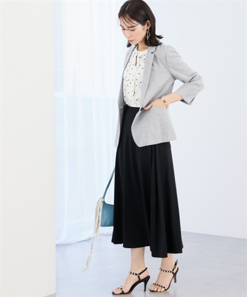 7days Life Styling（セブンデイズライフスタイリング）の「【選べるノーカラー/テーラード】洗える麻調合繊７分袖ストレッチジャケット（接触冷感・防しわ・ストレッチ・UVカット）（テーラードジャケット・レディース・ライトグレー系/ネイビー系/ベージュ系/ネイビー系1/ライトグレー系1/ベージュ系1・LL/L/M/S/3L）」の10枚目の写真