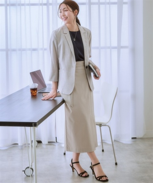 7days Life Styling（セブンデイズライフスタイリング）の「【選べるノーカラー/テーラード】洗える麻調合繊７分袖ストレッチジャケット（接触冷感・防しわ・ストレッチ・UVカット）（テーラードジャケット・レディース・ライトグレー系/ネイビー系/ベージュ系/ネイビー系1/ライトグレー系1/ベージュ系1・LL/L/M/S/3L）」の12枚目の写真