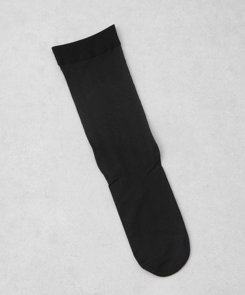 MARCOMONDE(マルコモンド)の「MARCOMONDE/sheer high socks 18D(ソックス/靴下・レディース・ブラック/ホワイト・1)」の7枚目の写真