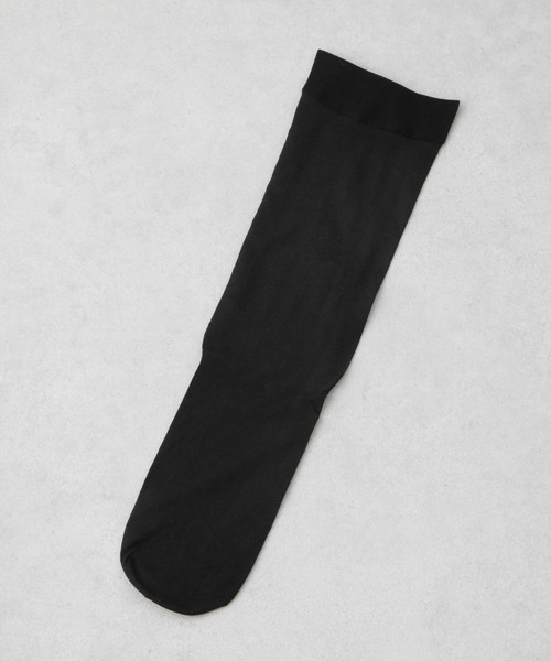 MARCOMONDE(マルコモンド)の「MARCOMONDE/sheer high socks 18D(ソックス/靴下・レディース・ブラック/ホワイト・1)」の4枚目の写真