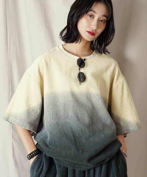 サカイ　グラデーションデザイン クルーネック長袖スウェット Gradation Crew neck Knit – YZ