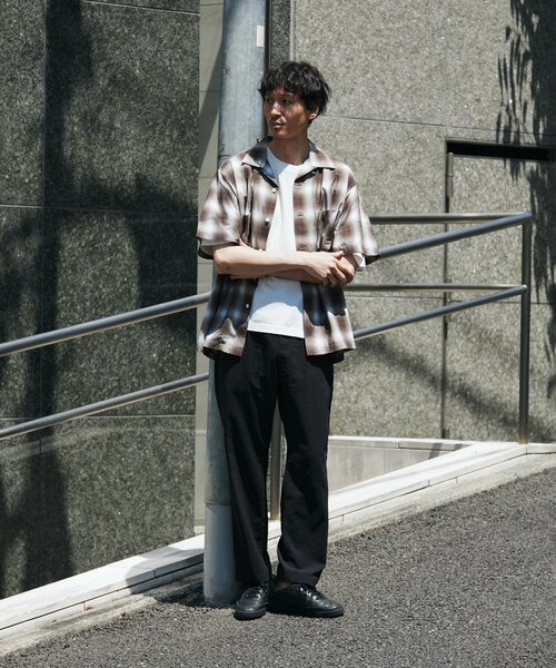 JOURNAL STANDARD（ジャーナルスタンダード）の「”吸水速乾 / 接触冷感” EVALET LIGHT ブッチャー1プリーツスラックス（スラックス・メンズ・ブラウン系その他/アイボリー/ブラック/ブルー系その他/ブラック系その他・LARGE/X-LARGE/MEDIUM/SMALL）」の13枚目の写真