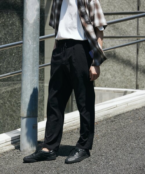 JOURNAL STANDARD（ジャーナルスタンダード）の「”吸水速乾 / 接触冷感” EVALET LIGHT ブッチャー1プリーツスラックス（スラックス・メンズ・ブラウン系その他/アイボリー/ブラック/ブルー系その他/ブラック系その他・LARGE/X-LARGE/MEDIUM/SMALL）」の9枚目の写真